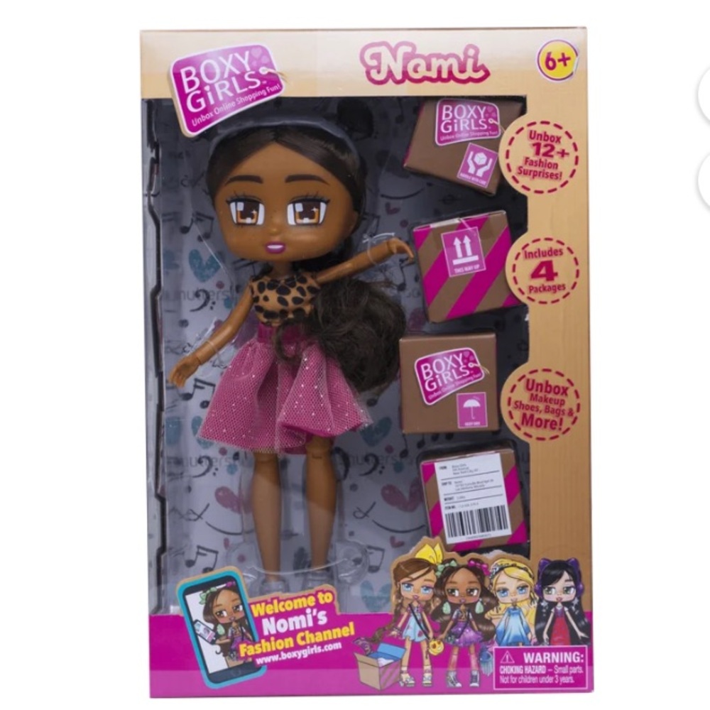 Boxy Girl- Nomi Doll
